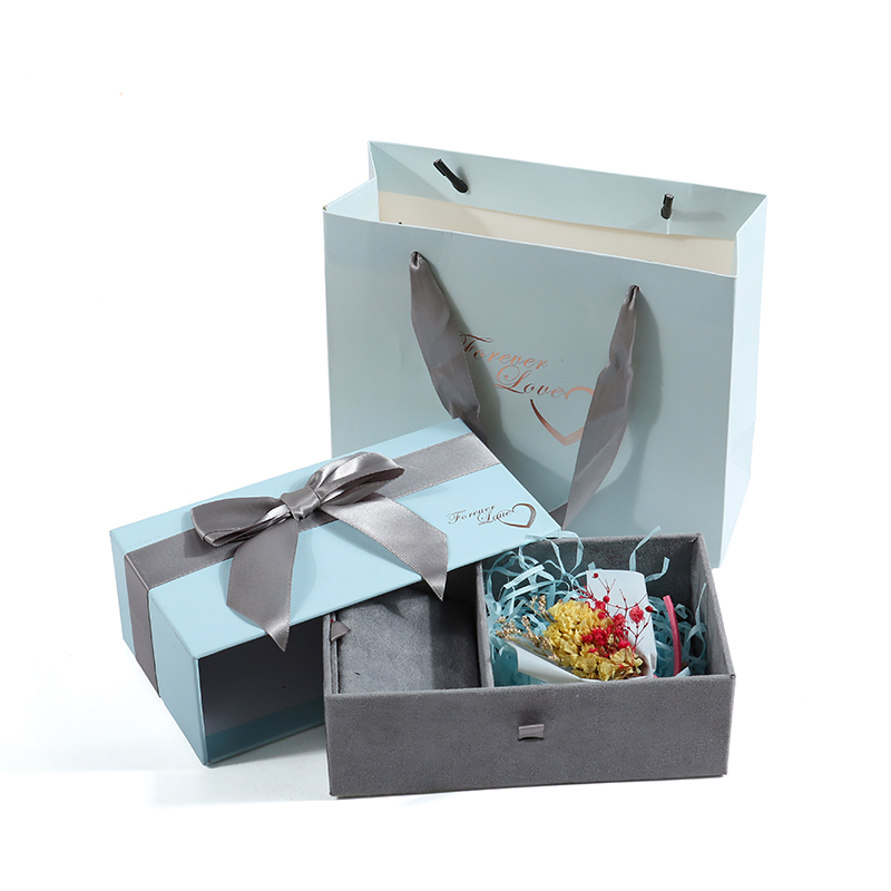 Custom Luxury Jewelry Box Packaging Rectangle Gift Box With Gray Ribbon