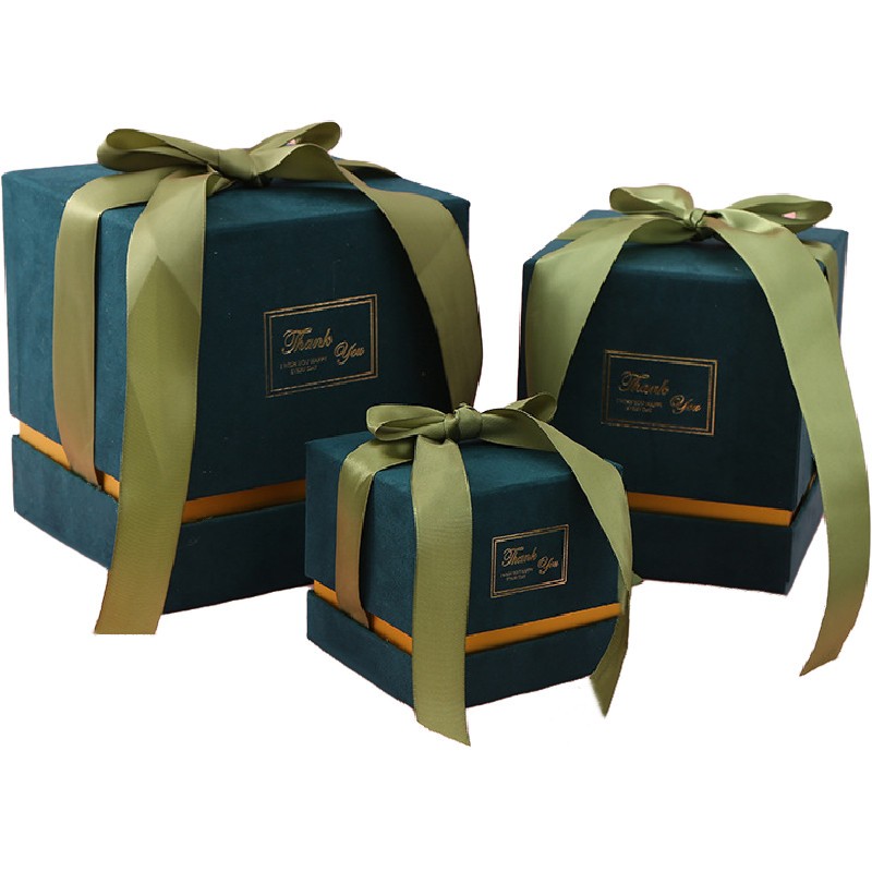 Luxury hot sale velvet suede Valentine's Day gift packaging box wedding candy box